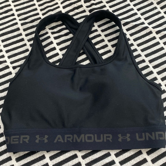 Under Armour Other - Under Armour Small Cross back Compression Sports Bra Black